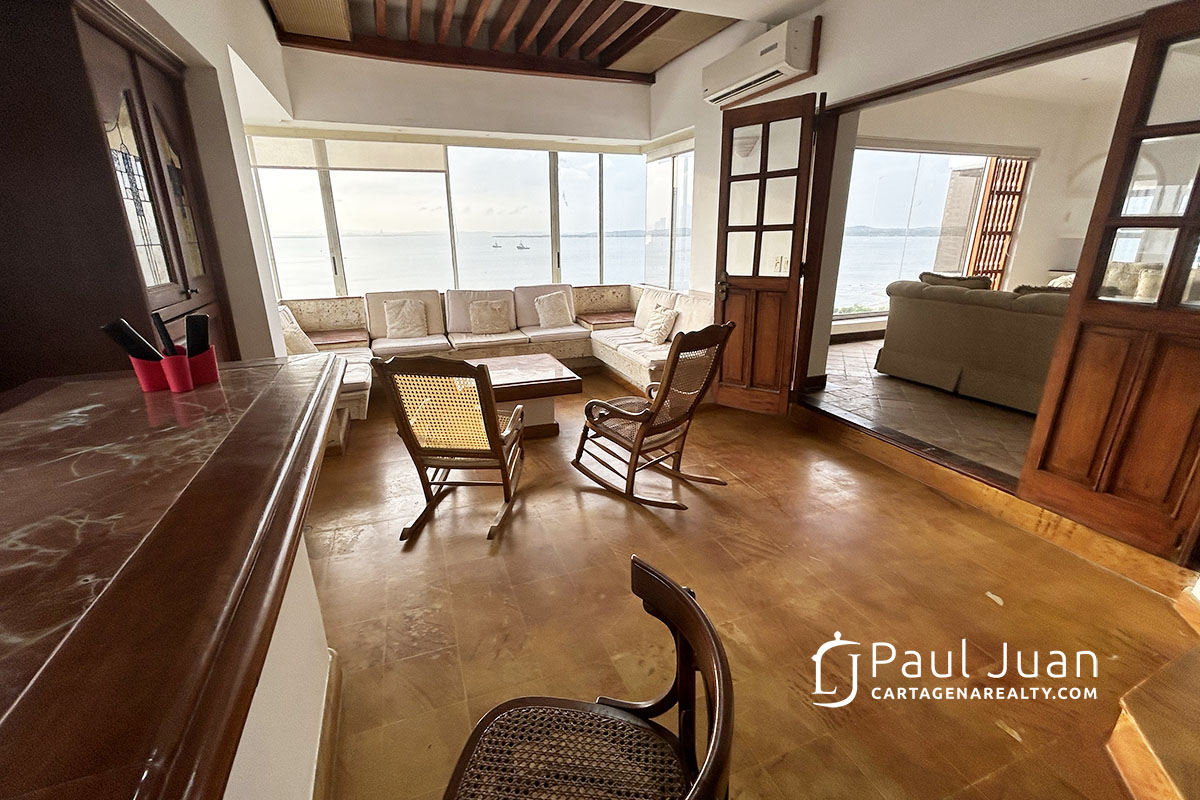 Spacious Penthouse